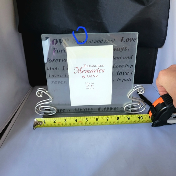 Vintage 4"x6" Treasured Memories by Ganz picture frame with removable metal base - Picture 9 of 9